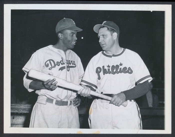 Robinson chapman phillies racist dodgers brooklyn 8x10 1947